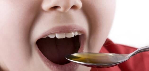 أهمية زيت كبد الحوت للاطفال وجرعته المحددة